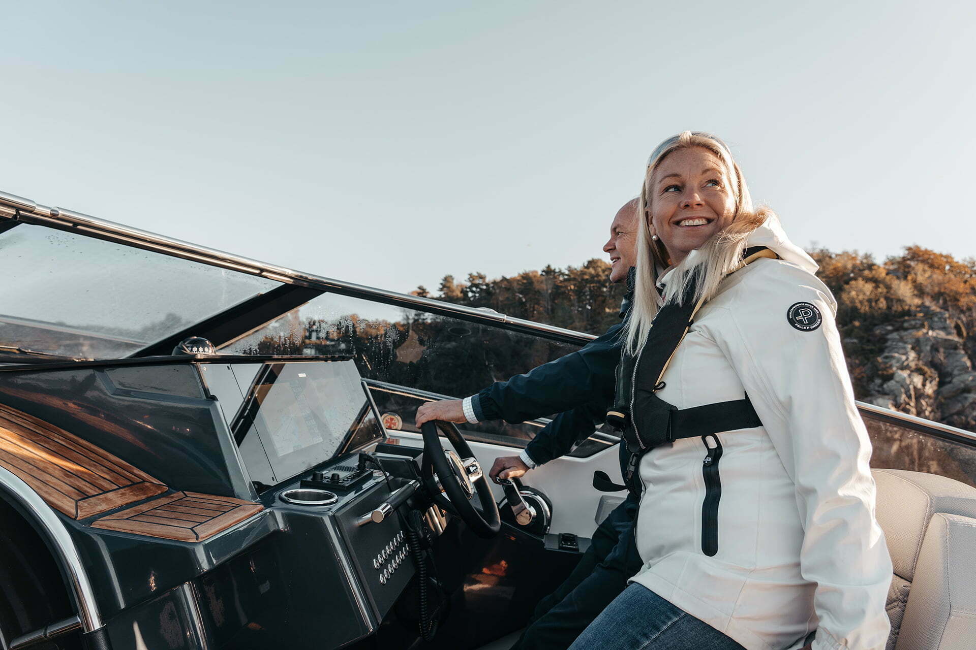 zipwake-dynamic-trim-control-system-interior