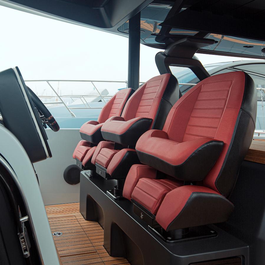 Besenzoni_Poltrona_P_465_helm seat (15)